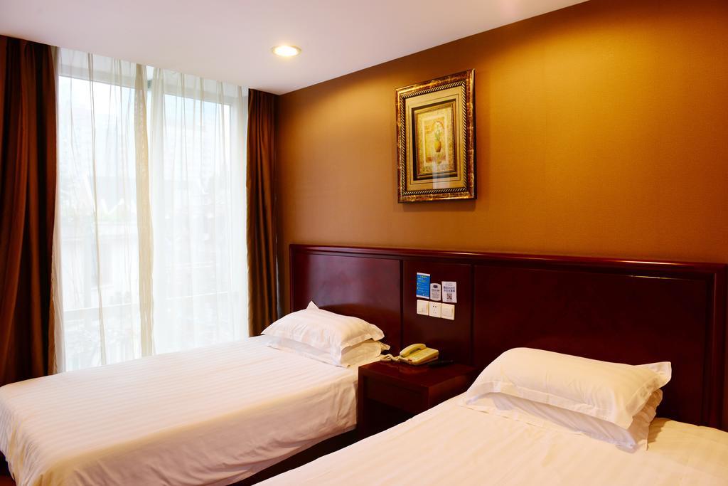Hotel Hanting Hotel Shanghai The Bund Garden Bridge Shanghai
